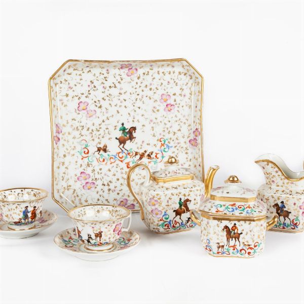 Servizio tete à tete in porcellana con vassoio  - Asta ASTA A TEMPO - Antiquariato, Dipinti, Oggetti d'Arte e Pastori da Presepe Napoletani - Associazione Nazionale - Case d'Asta italiane