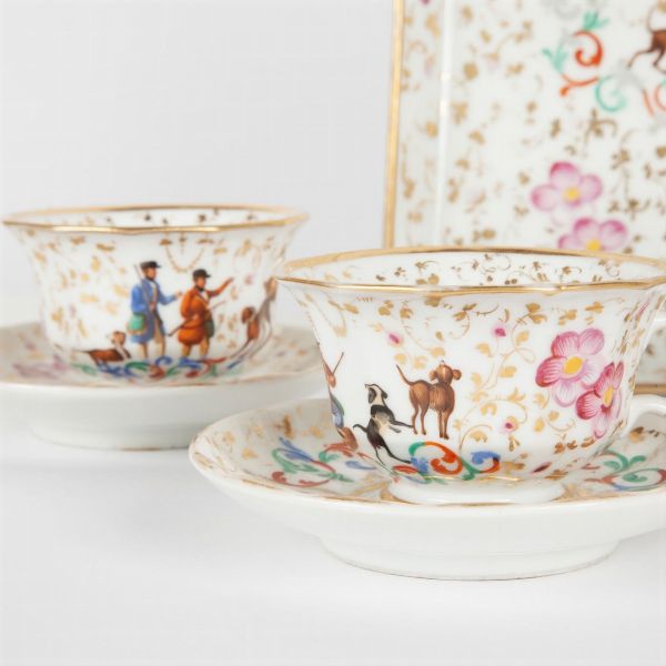 Servizio tete à tete in porcellana con vassoio  - Asta ASTA A TEMPO - Antiquariato, Dipinti, Oggetti d'Arte e Pastori da Presepe Napoletani - Associazione Nazionale - Case d'Asta italiane