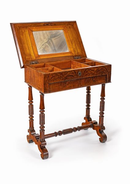 Toletta in legno patinato, fine del XIX secolo  - Asta ASTA A TEMPO - Antiquariato, Dipinti, Oggetti d'Arte e Pastori da Presepe Napoletani - Associazione Nazionale - Case d'Asta italiane