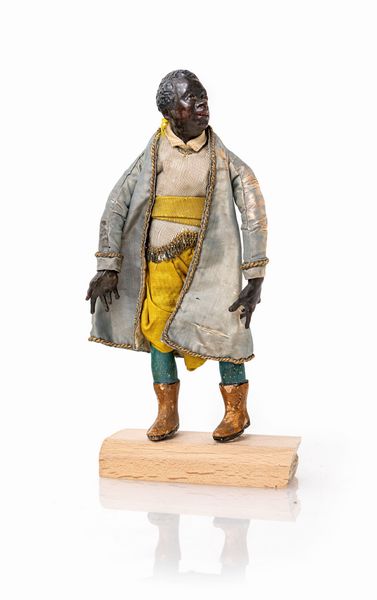 Paggio moro con lunga giacca di seta avorio con interno a righe  - Asta ASTA A TEMPO - Antiquariato, Dipinti, Oggetti d'Arte e Pastori da Presepe Napoletani - Associazione Nazionale - Case d'Asta italiane