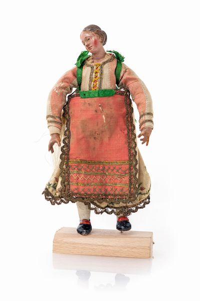 Giovane procidana con chignon e vestitura impreziosita da ricami e galloni  - Asta ASTA A TEMPO - Antiquariato, Dipinti, Oggetti d'Arte e Pastori da Presepe Napoletani - Associazione Nazionale - Case d'Asta italiane