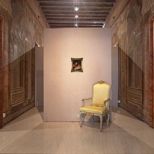 Scuola romana del XVIII secolo : Madonna con Bambino e San Giovannino  - Asta ASTA A TEMPO - Antiquariato, Dipinti, Oggetti d'Arte e Pastori da Presepe Napoletani - Associazione Nazionale - Case d'Asta italiane