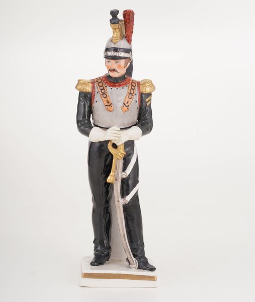 Figurina di corazziere.<BR>Germania, Turingia, Manifattura di Sitzendorf, XX secolo.  - Asta Maioliche, Porcellane e Vetri - Associazione Nazionale - Case d'Asta italiane