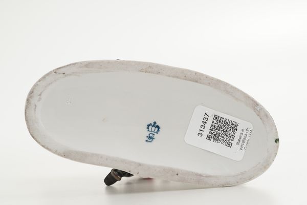 Figurina di soldato a cavallo.<BR>Germania, Turingia, Manifattura di Sitzendorf, XX secolo.  - Asta Maioliche, Porcellane e Vetri - Associazione Nazionale - Case d'Asta italiane