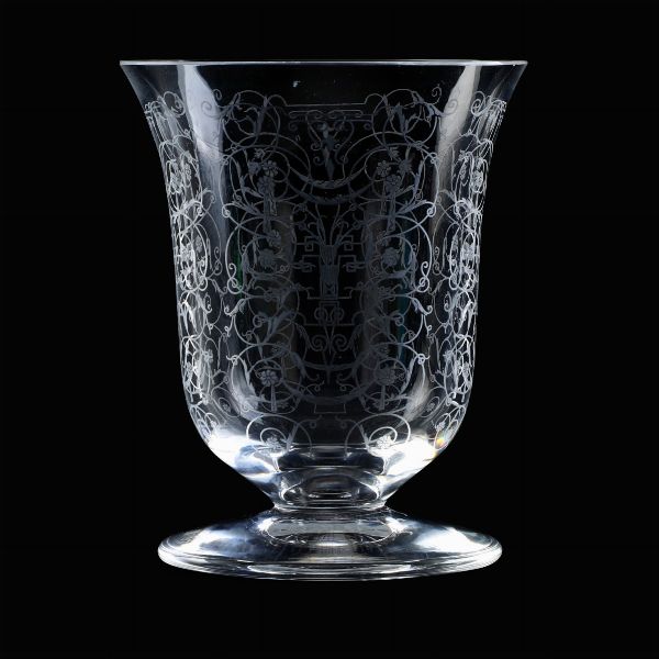 Piccolo vaso Michelangelo.<BR>Francia, manifattura Baccarat, secondo quarto del XX secolo.<BR>  - Asta Maioliche, Porcellane e Vetri - Associazione Nazionale - Case d'Asta italiane