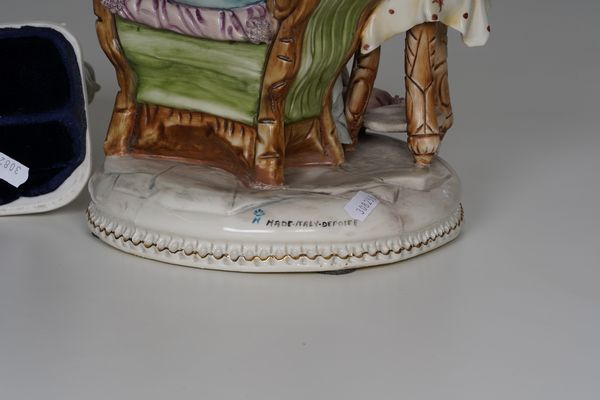 Due figure. <BR>Milano, Tiziano Galli, terzo quarto del XX secolo.<BR>Turingia, Manifattura di Karl Ens, prima met del XX secolo.  - Asta Maioliche, Porcellane e Vetri - Associazione Nazionale - Case d'Asta italiane