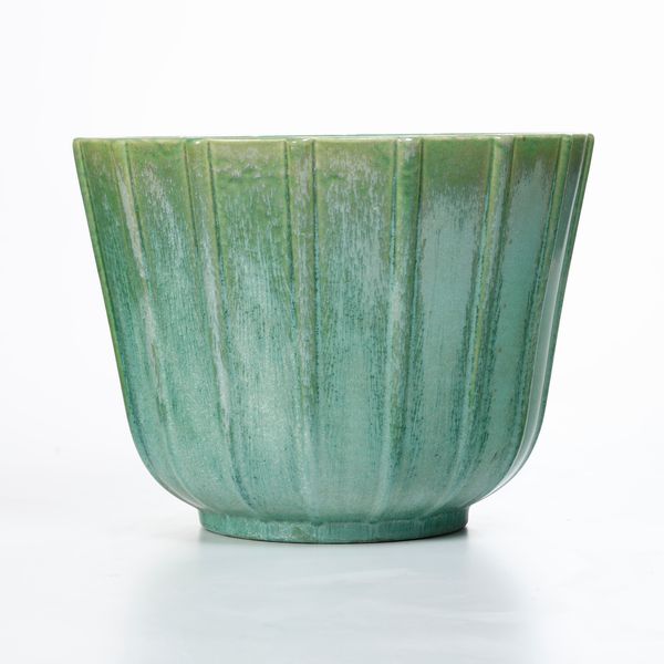 Cachepot.<BR>Laveno, Societ Ceramica Italiana, anni '50 del XX secolo.<BR>Probabile modello di Guido Andlovitz (1900-1971).  - Asta Maioliche, Porcellane e Vetri - Associazione Nazionale - Case d'Asta italiane