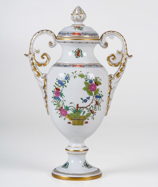 Vaso biansato, Indian Basket Multicolor.<BR>Ungheria, Manifattura Herend, XX secolo.  - Asta Maioliche, Porcellane e Vetri - Associazione Nazionale - Case d'Asta italiane