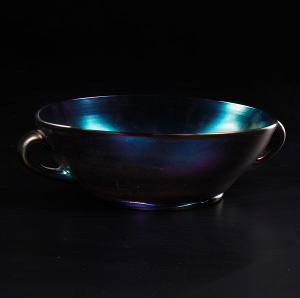 Ciotola, seconda met del XX secolo.  - Asta Maioliche, Porcellane e Vetri - Associazione Nazionale - Case d'Asta italiane