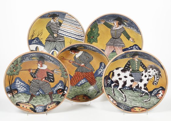 Cinque piatti.<BR>Probabilmente Montelupo, XX secolo.  - Asta Maioliche, Porcellane e Vetri - Associazione Nazionale - Case d'Asta italiane