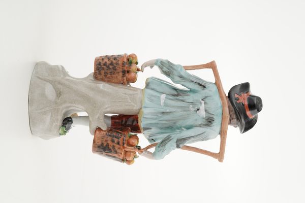 Figurina.<BR>Germania, Turingia, Manifattura di Sitzendorf, XX secolo.  - Asta Maioliche, Porcellane e Vetri - Associazione Nazionale - Case d'Asta italiane