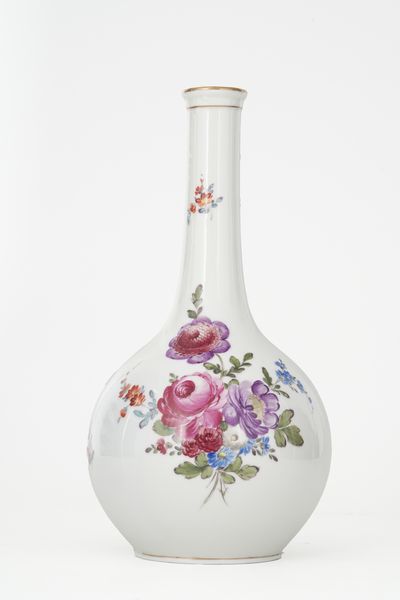 Vaso a bottiglia, XIX-XX secolo.  - Asta Maioliche, Porcellane e Vetri - Associazione Nazionale - Case d'Asta italiane