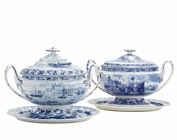 Due zuppiere con presentoir.<BR>Inghilterra, Manifattura Wedgwood, prima met del XX secolo.  - Asta Maioliche, Porcellane e Vetri - Associazione Nazionale - Case d'Asta italiane