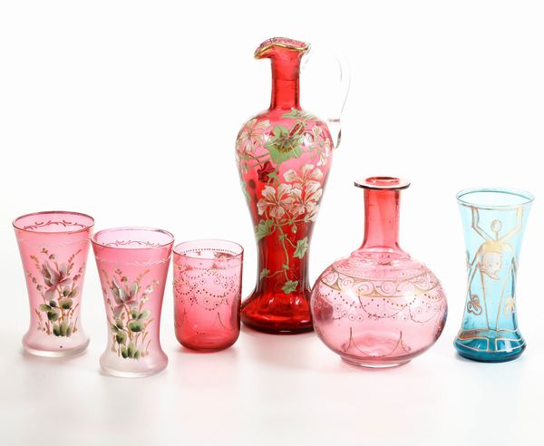 Lotto di vetri, inizio del XX secolo.  - Asta Maioliche, Porcellane e Vetri - Associazione Nazionale - Case d'Asta italiane