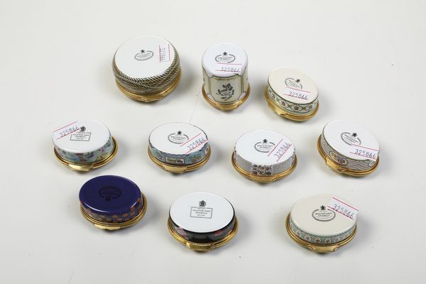 Lotto di 10 scatoline.<BR>Inghilterra, Halcyon Days Enamels, fine del XX secolo.  - Asta Maioliche, Porcellane e Vetri - Associazione Nazionale - Case d'Asta italiane