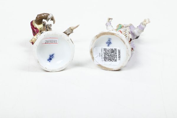Coppia di figurine.<BR>Turingia, XX secolo.  - Asta Maioliche, Porcellane e Vetri - Associazione Nazionale - Case d'Asta italiane