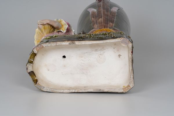 Grande vaso figurato.<BR>Francia (?), 1900 circa.  - Asta Maioliche, Porcellane e Vetri - Associazione Nazionale - Case d'Asta italiane