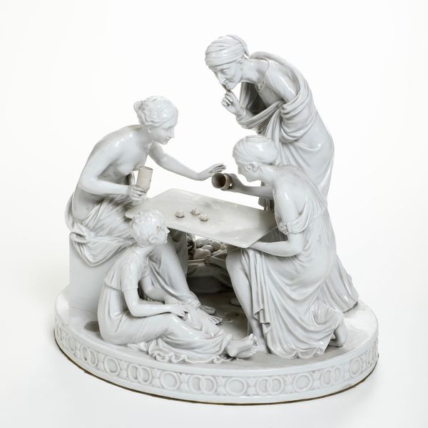 Grande gruppo con giocatori di dadi.<BR>Probabilmente Turingia o Boemia, prima met del XX secolo.  - Asta Maioliche, Porcellane e Vetri - Associazione Nazionale - Case d'Asta italiane