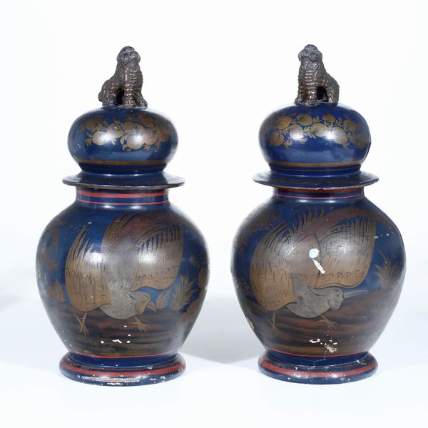 Coppia di potiches. <BR>Cina (?), XX secolo.  - Asta Maioliche, Porcellane e Vetri - Associazione Nazionale - Case d'Asta italiane