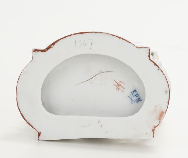 Gruppo.<BR>Germania, Manifattura di Scheibe-Alsbach, prima met del XX secolo.  - Asta Maioliche, Porcellane e Vetri - Associazione Nazionale - Case d'Asta italiane