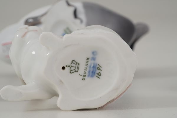 Sei figurine di animali.<BR>Danimarca, Manifattura Royal Copenhagen e Bing & Grondahl, XX secolo.  - Asta Maioliche, Porcellane e Vetri - Associazione Nazionale - Case d'Asta italiane