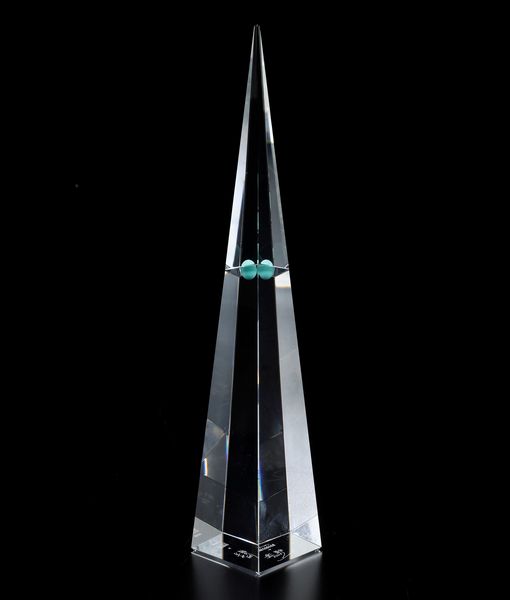 Obelisco Hong Kong Tower.<BR>Swarovski edizione annuale limitata 1997.  - Asta Maioliche, Porcellane e Vetri - Associazione Nazionale - Case d'Asta italiane