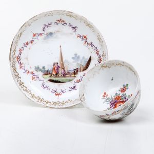 Tazza con piattino.<BR>Meissen, 1735-1740 circa.  - Asta Maioliche, Porcellane e Vetri - Associazione Nazionale - Case d'Asta italiane