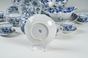 Parte di servizio.<BR>Meissen, Manifattura Teichert, primi del XX secolo.  - Asta Maioliche, Porcellane e Vetri - Associazione Nazionale - Case d'Asta italiane