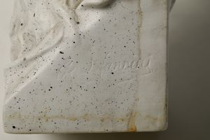 Busto di Leonardo da Vinci. <BR>Doccia, Manifattura Ginori, XIX secolo.  - Asta Maioliche, Porcellane e Vetri - Associazione Nazionale - Case d'Asta italiane