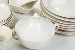 Parte di servizio. <BR>Inghilterra, Wedgwood, XIX-XX secolo.  - Asta Maioliche, Porcellane e Vetri - Associazione Nazionale - Case d'Asta italiane