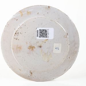 Piatto.<BR>Castelli, XIX secolo.  - Asta Maioliche, Porcellane e Vetri - Associazione Nazionale - Case d'Asta italiane