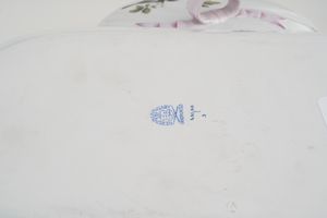 Scatola modello Rothschild.<BR>Ungheria, Manifattura Herend, XX secolo.  - Asta Maioliche, Porcellane e Vetri - Associazione Nazionale - Case d'Asta italiane