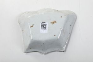 Tre vassoietti polilobati.<BR>Veneto, XIX secolo.  - Asta Maioliche, Porcellane e Vetri - Associazione Nazionale - Case d'Asta italiane