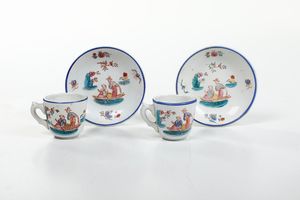 Coppia di tazze con piattino.<BR>Veneto, probabilmente Nove, XIX secolo.  - Asta Maioliche, Porcellane e Vetri - Associazione Nazionale - Case d'Asta italiane