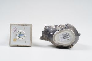 Due figurine.<BR>Danimarca, Manifattura Royal Copenhagen, XX secolo.  - Asta Maioliche, Porcellane e Vetri - Associazione Nazionale - Case d'Asta italiane