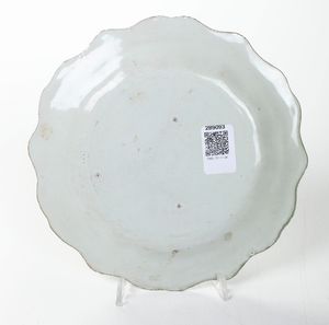 Piatto.<BR>Veneto, XIX secolo.  - Asta Maioliche, Porcellane e Vetri - Associazione Nazionale - Case d'Asta italiane