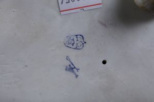 Due gruppi, XX secolo.  - Asta Maioliche, Porcellane e Vetri - Associazione Nazionale - Case d'Asta italiane