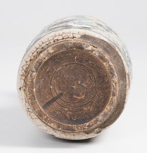 Vaso.<BR>Persia (?), XIX secolo.  - Asta Maioliche, Porcellane e Vetri - Associazione Nazionale - Case d'Asta italiane