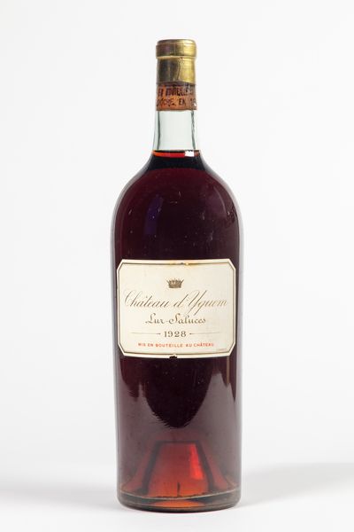 FRANCIA : Chateau d'Yquem (MG)  - Asta Timeless Treasures / Due secoli di vini leggendari - Associazione Nazionale - Case d'Asta italiane