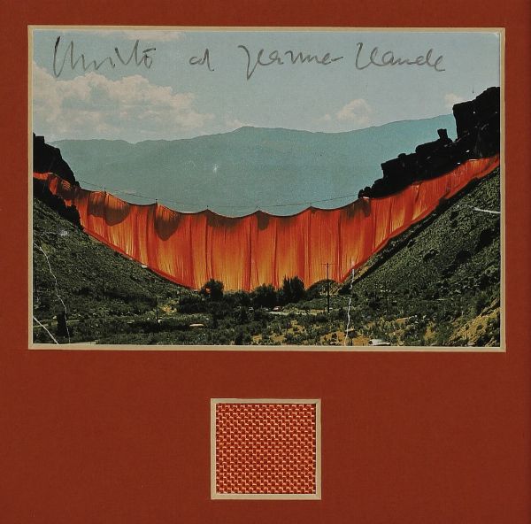 CHRISTO' (n. 1935) & JEANNE-CLAUDE (1935 - 2009) : VALLEY CURTAIN, COLORADO  - Asta Asta 499 | ARTE MODERNA E CONTEMPORANEA Virtuale - Associazione Nazionale - Case d'Asta italiane