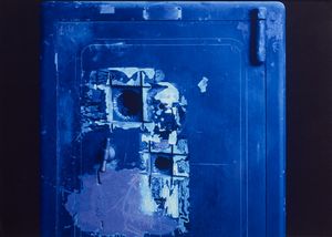 CATTELAN MAURIZIO (n. 1960) - 76.400.000 - CASSAFORTE SVALIGIATA (PART.)