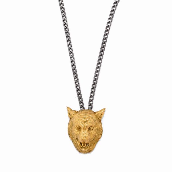 Collana con pendente lupo  - Asta Gioielli - Associazione Nazionale - Case d'Asta italiane