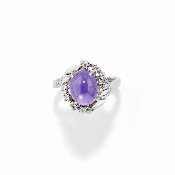 Anello con zaffiro viola  - Asta Gioielli - Associazione Nazionale - Case d'Asta italiane