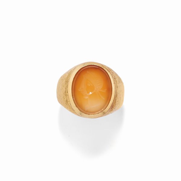 Lotto di gioielli con cammei in corniola  - Asta Gioielli - Associazione Nazionale - Case d'Asta italiane