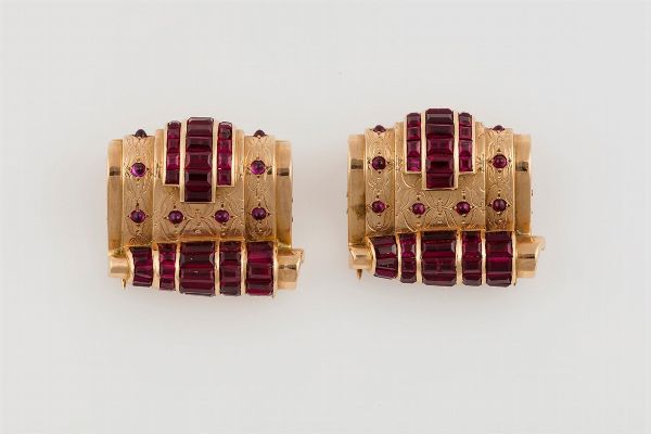Coppia di clips con rubini sintetici  - Asta Fine Jewels - Associazione Nazionale - Case d'Asta italiane