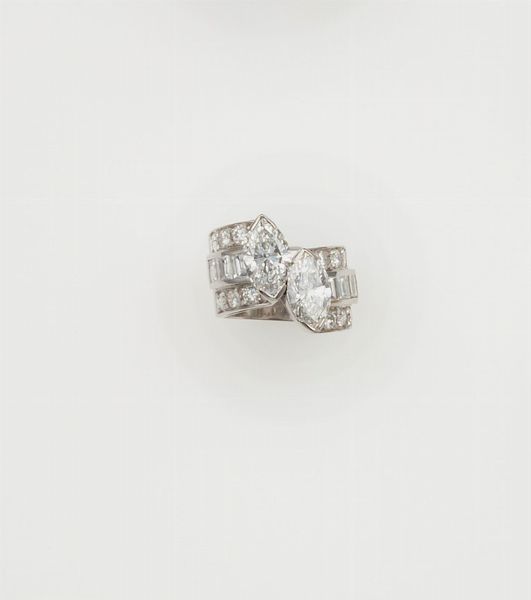 Due diamanti taglio a marquise di ct 2,15 e 2,32, colore F, caratteristiche interne VS1  - Asta Fine Jewels - Associazione Nazionale - Case d'Asta italiane