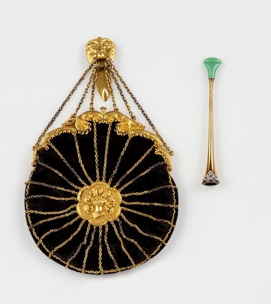 Lotto composto da una borsetta da cintura ed un bocchino con piccoli diamanti  - Asta Fine Jewels - Associazione Nazionale - Case d'Asta italiane