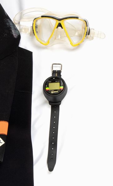 SUB Umberto Pellizzari, tuta immersione Record  - Asta Memorabilia, Militaria, Ordini Cavallereschi - Associazione Nazionale - Case d'Asta italiane