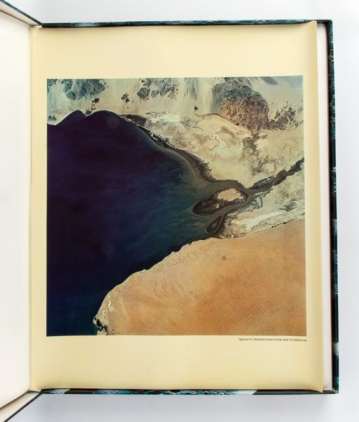 COFANETTO PRESENTAZIONE OMEGA MOONWATCH  - Asta Memorabilia, Militaria, Ordini Cavallereschi - Associazione Nazionale - Case d'Asta italiane