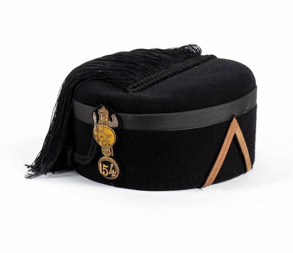 Fez da ufficiale MVSN ruolo GIL  - Asta Memorabilia, Militaria, Ordini Cavallereschi - Associazione Nazionale - Case d'Asta italiane